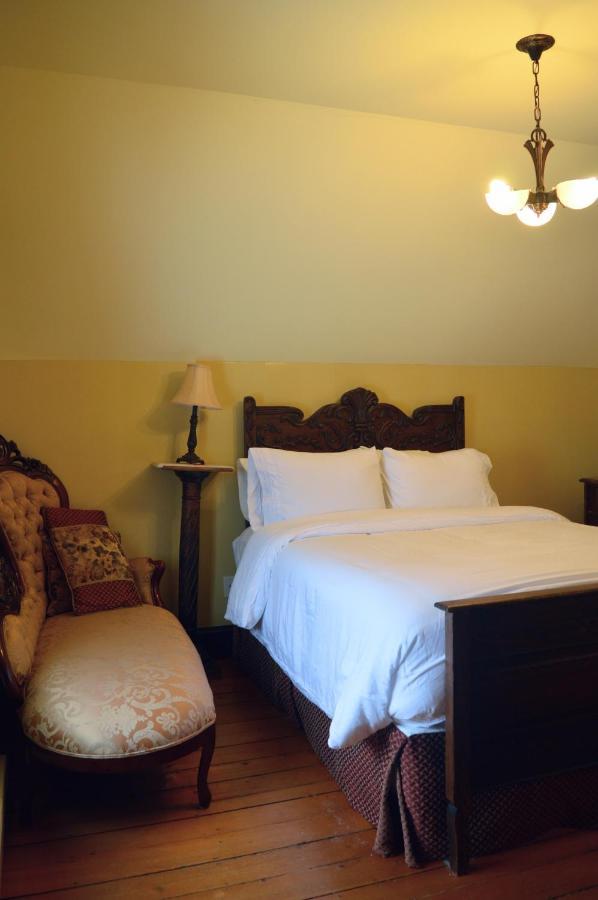 Magnetic Hill Winery Hotel Moncton Bagian luar foto