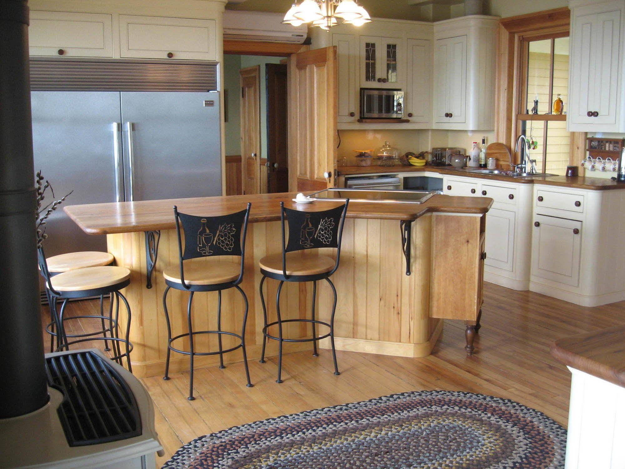 Magnetic Hill Winery Hotel Moncton Bagian luar foto